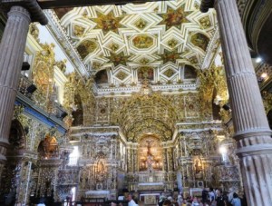 2016 Bra Salv Church Inside