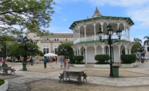 2016 DR Cathederal Outside