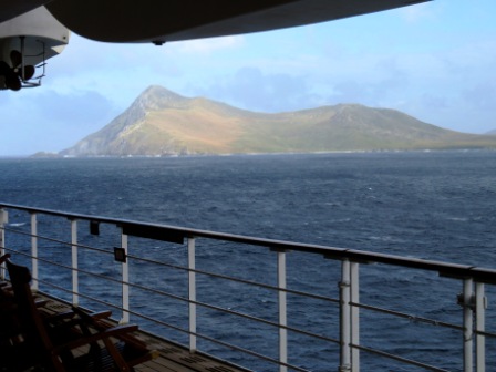 A Cape Horn 8 Chairs 2