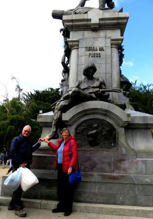 A Punta Arenas Statue DN