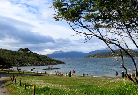 A Ushuaia Park First Lake 1
