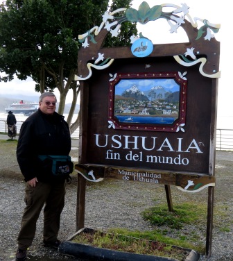 A Ushuaia R Sign