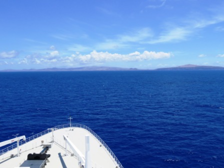 A03 Easter Island Aproaching Island