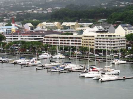 0226 Tahiti Port 3
