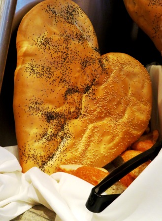 45 201602 Valentine Bread