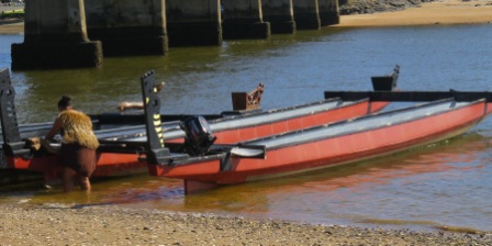 A BOI Maori Boat 4 Canoes