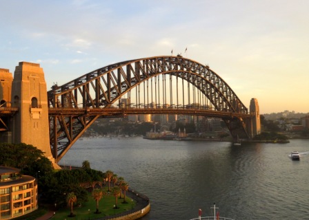 A03 SYD 0310 Bridge Sunrise2