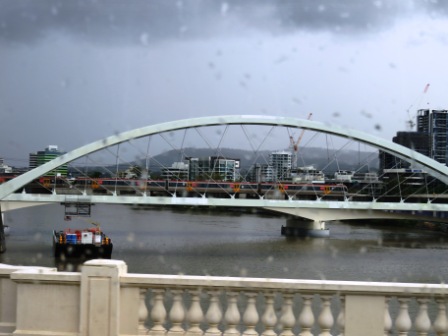 A08 Bris 0313 Vehicle Bridge