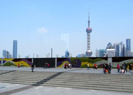 A10 0326 Shang Bund look At New