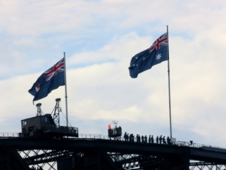 A21 SYD 0310 Bridge People on Top