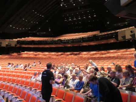 A37 SYD 0310 OH OP Seating