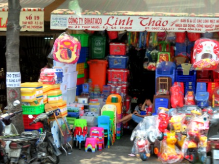 A 15 Saigon Chin Mkt 03