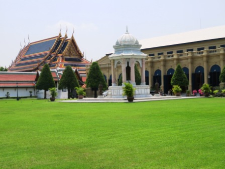 A 29 Bangk Grand Palace