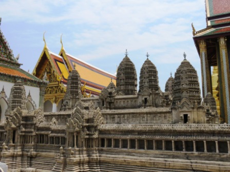 A 49 Bangk Grand Palace