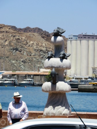 A009 Muscat Port 10