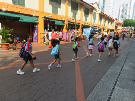 A25 Sing Lit India 01