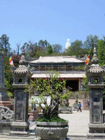A36 Nha Tr  Temple