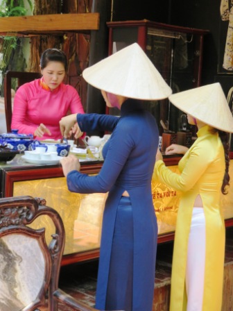 A42 Nha Tr  Emboidery