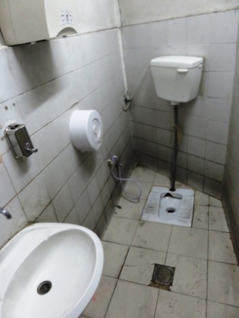 A038 Israel Bethlhm Lunch 05