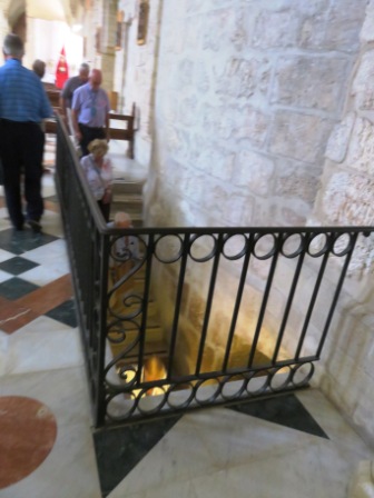 A055 Israel Bethlhm Manger 17